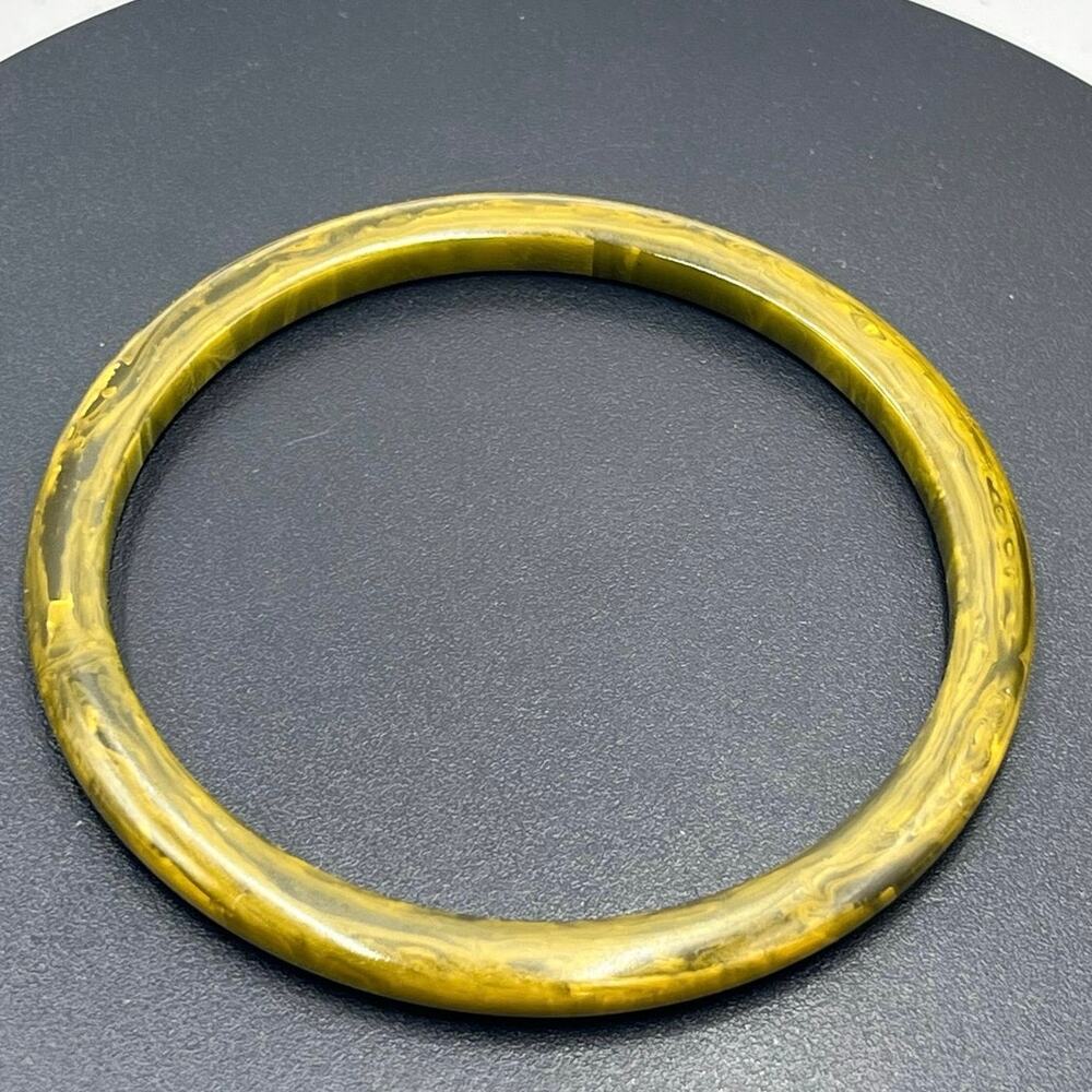 Vintage Art Deco‎ Marbled Mustard Yellow Green Mustard Swirl Bakelite Bangle